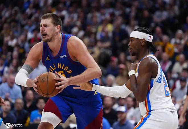 NBA官網公布新賽季西部前十球員：約基奇居首