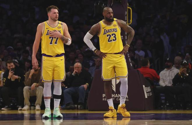 東契奇阻止詹姆斯退役?2025-26賽季結束后,繼續征戰NBA
